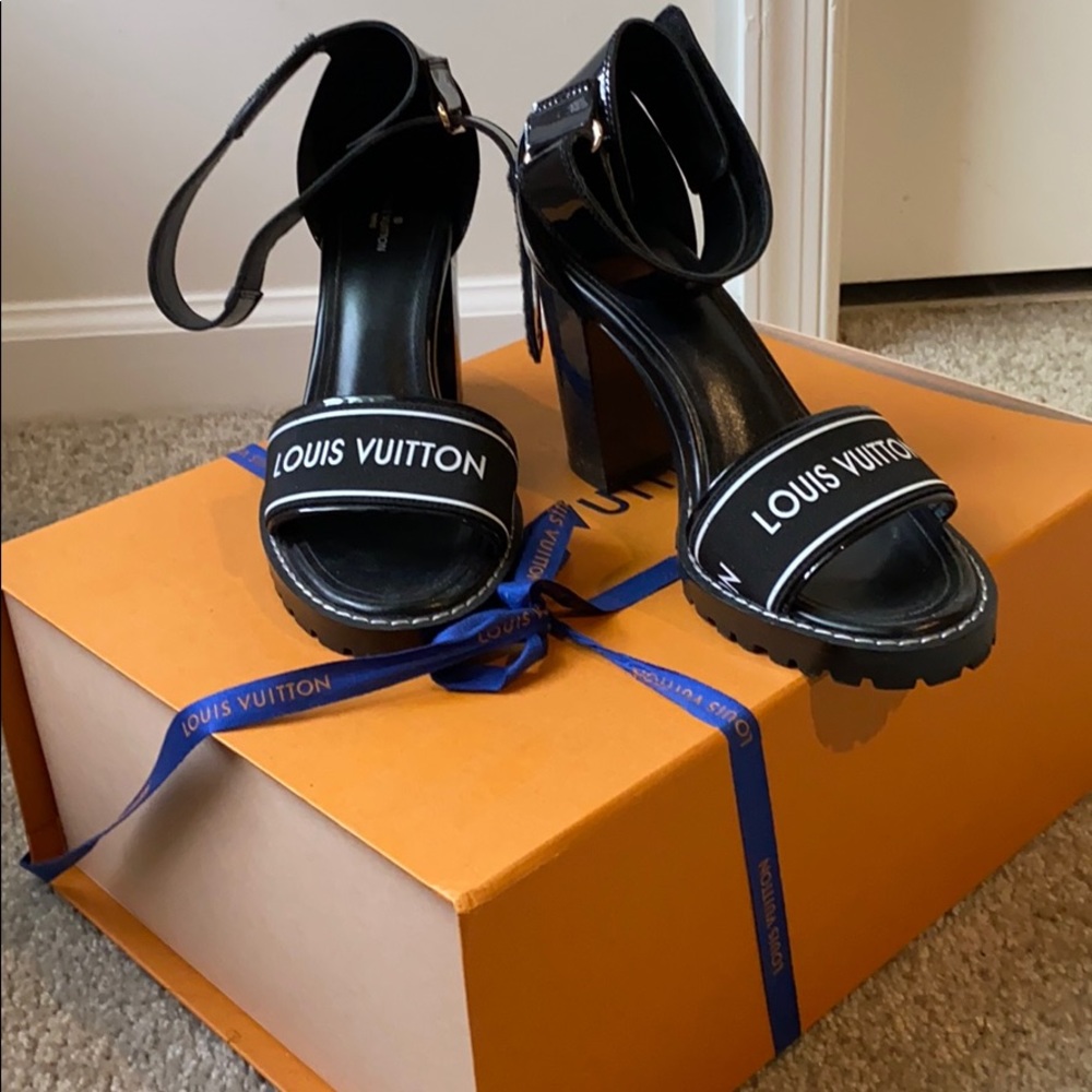 Louis Vuitton Star Trail Sandals